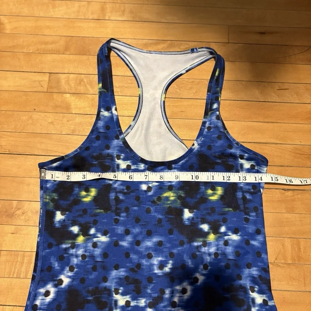 lululemon athletica please see